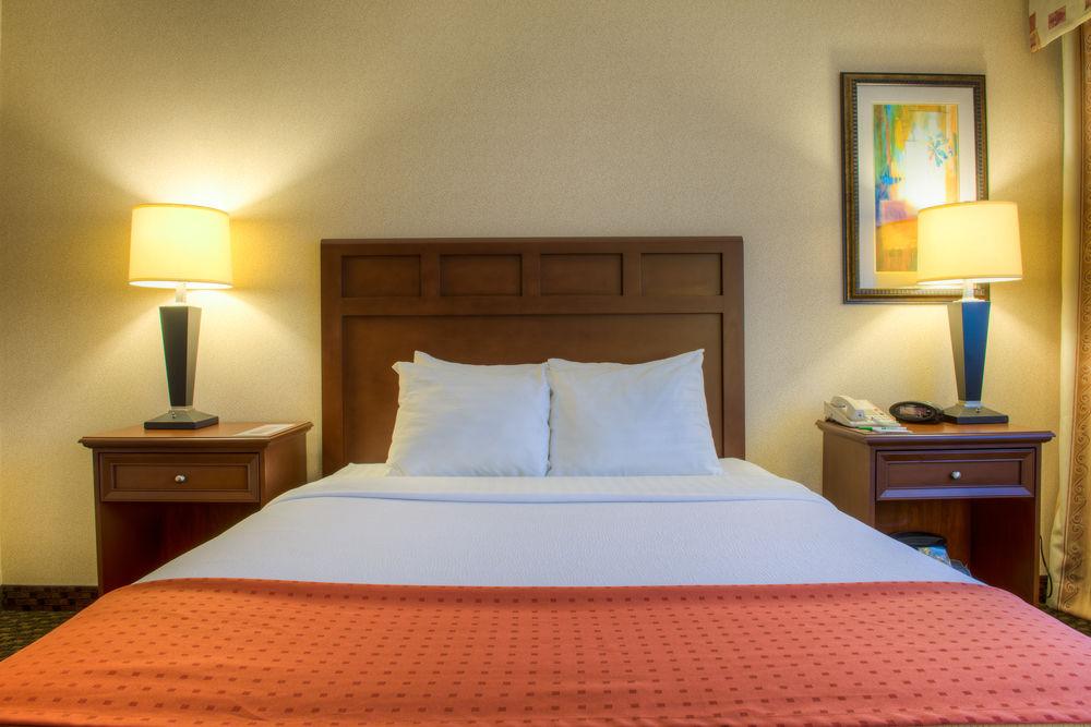 Four Points By Sheraton Windsor Downtown מראה חיצוני תמונה