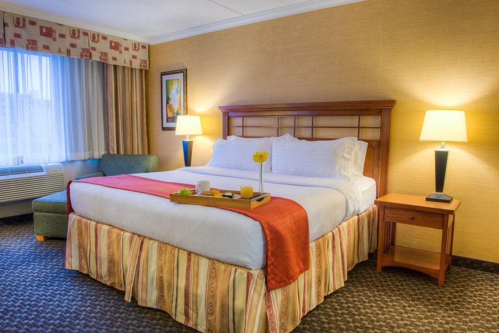 Four Points By Sheraton Windsor Downtown מראה חיצוני תמונה