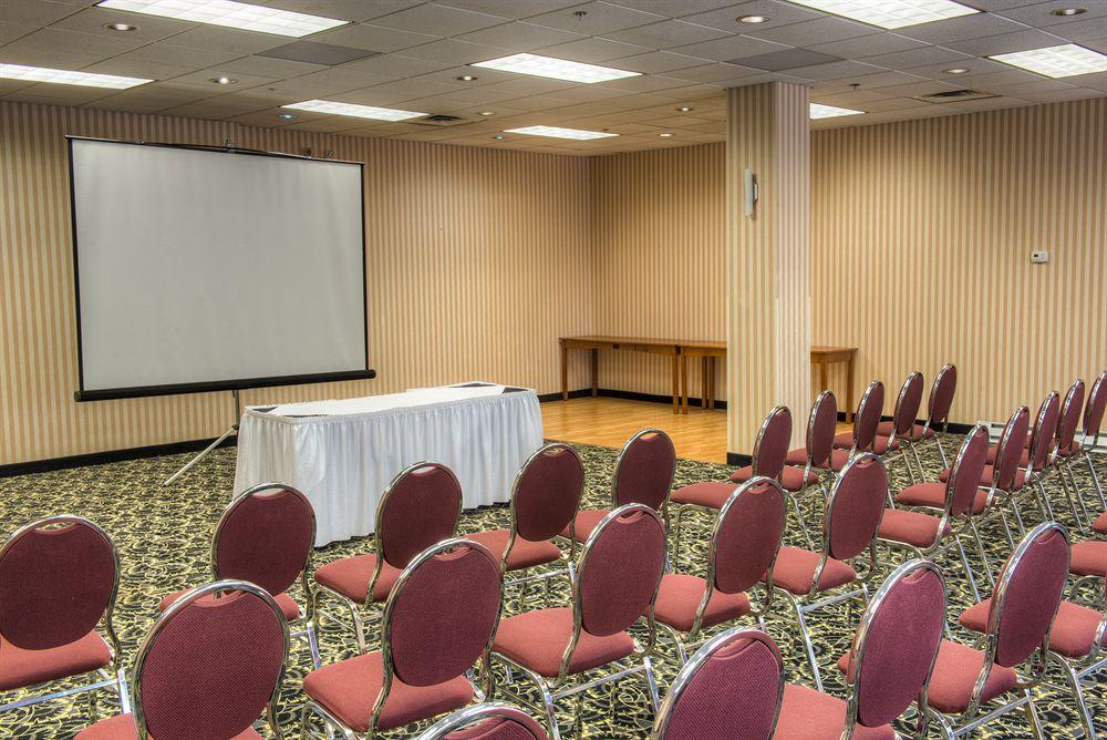 Four Points By Sheraton Windsor Downtown מראה חיצוני תמונה