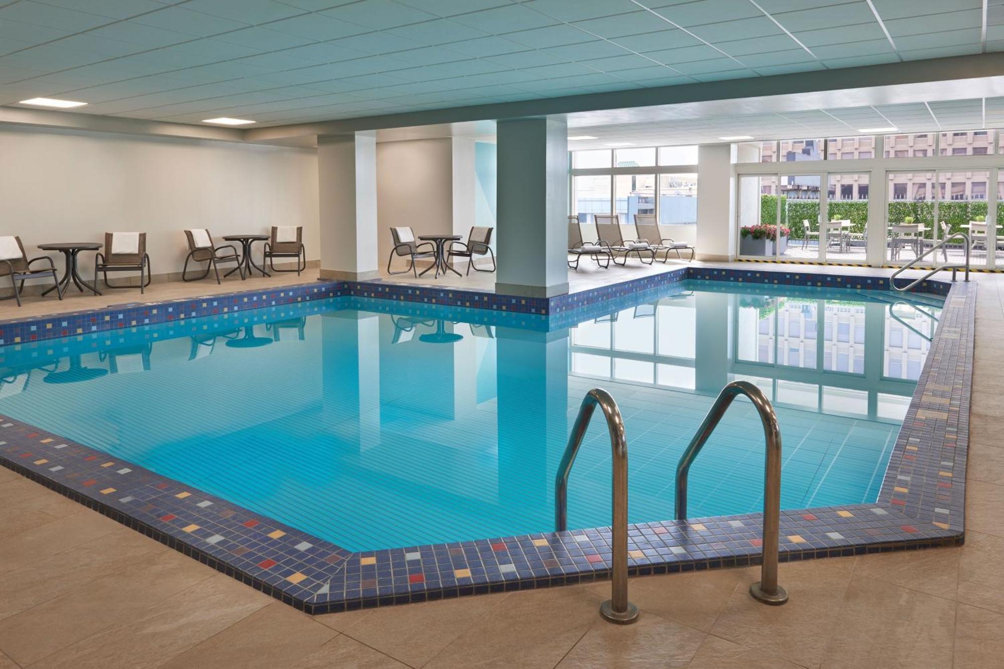Four Points By Sheraton Windsor Downtown מראה חיצוני תמונה